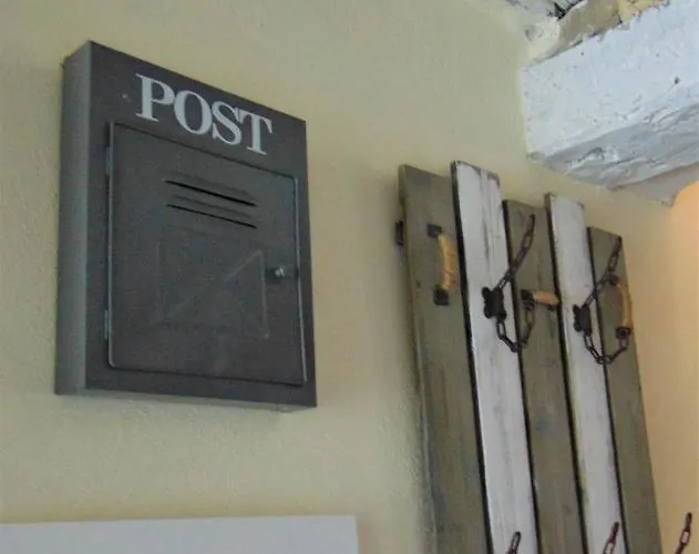 Un Posto Nel Frühstückspension
